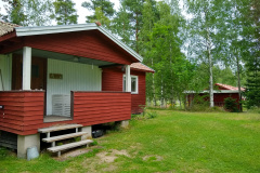 Cabin fron poarch